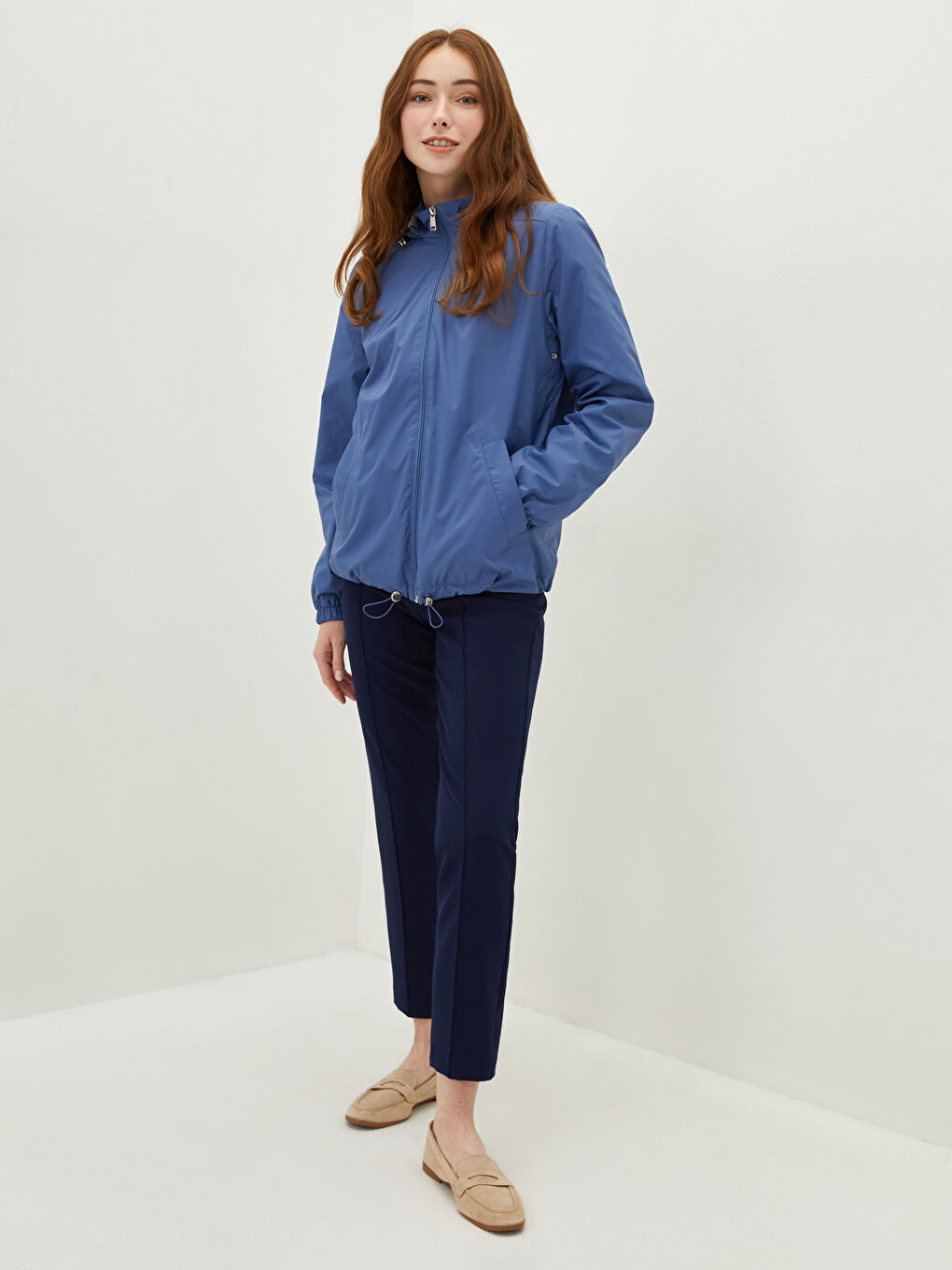 İndigo Kapüşonlu Düz Uzun Kollu Cep Detaylı Kadın Yağmurluk-11