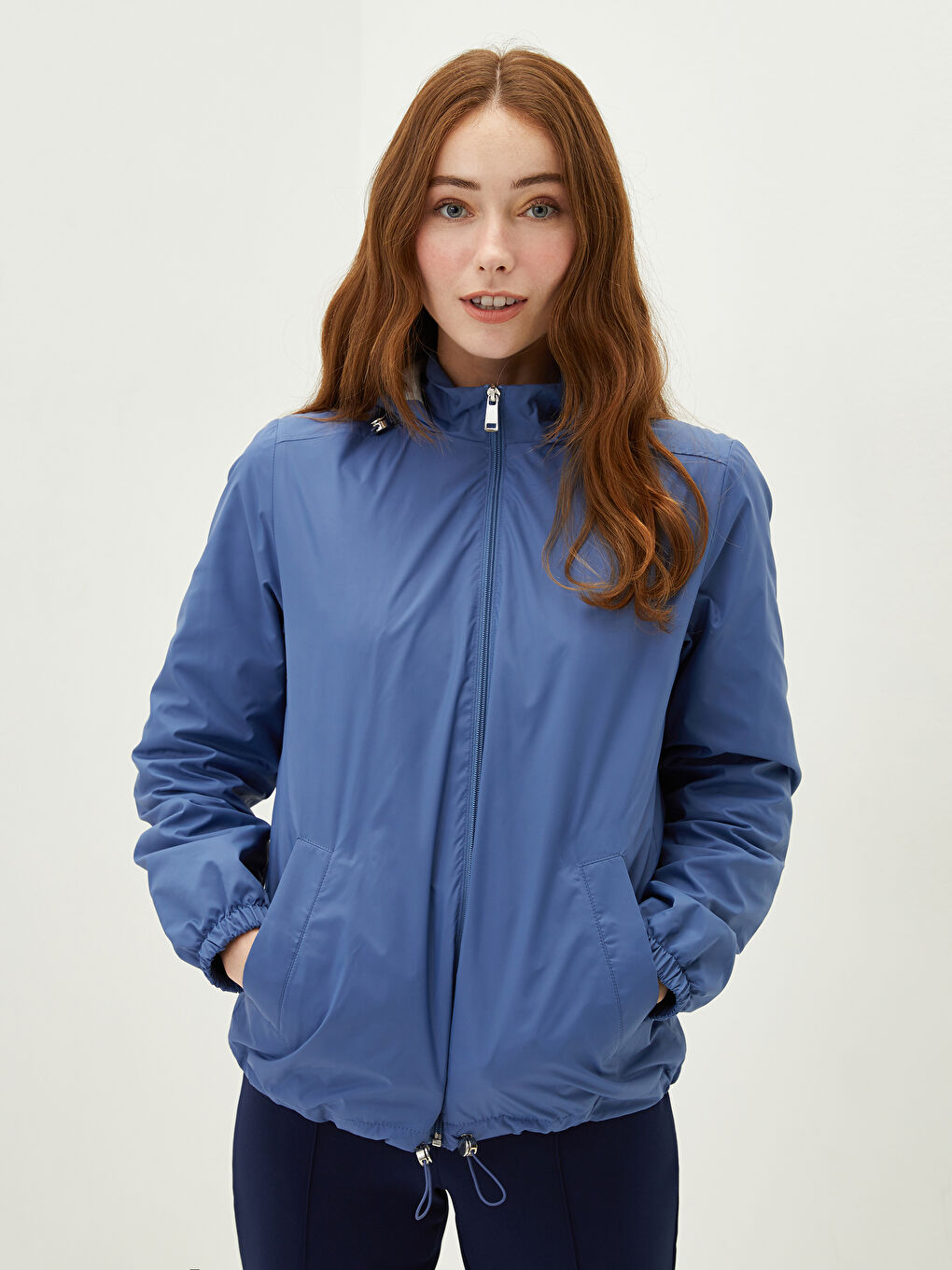 İndigo Kapüşonlu Düz Uzun Kollu Cep Detaylı Kadın Yağmurluk-5