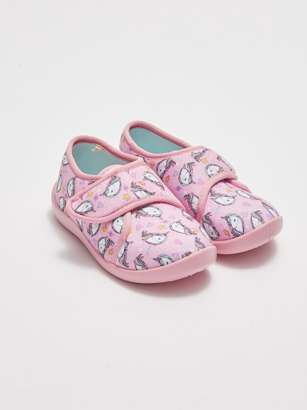 Pembe Baskılı Cırt Cırtlı Kız Çocuk Panduf