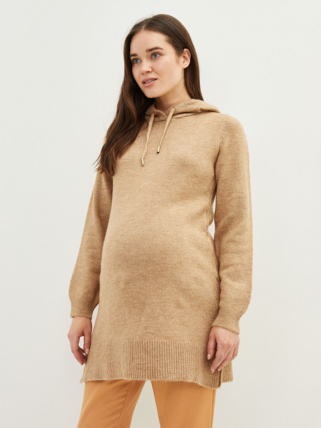 Kahverengi Kapüşon Yaka Düz Uzun Kollu Hamile Triko Tunik-2