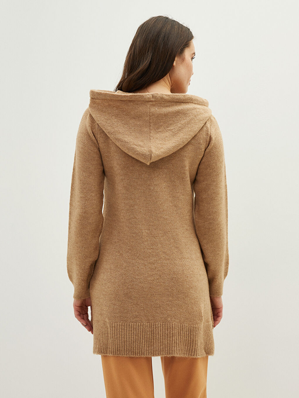 Kahverengi Kapüşon Yaka Düz Uzun Kollu Hamile Triko Tunik-7