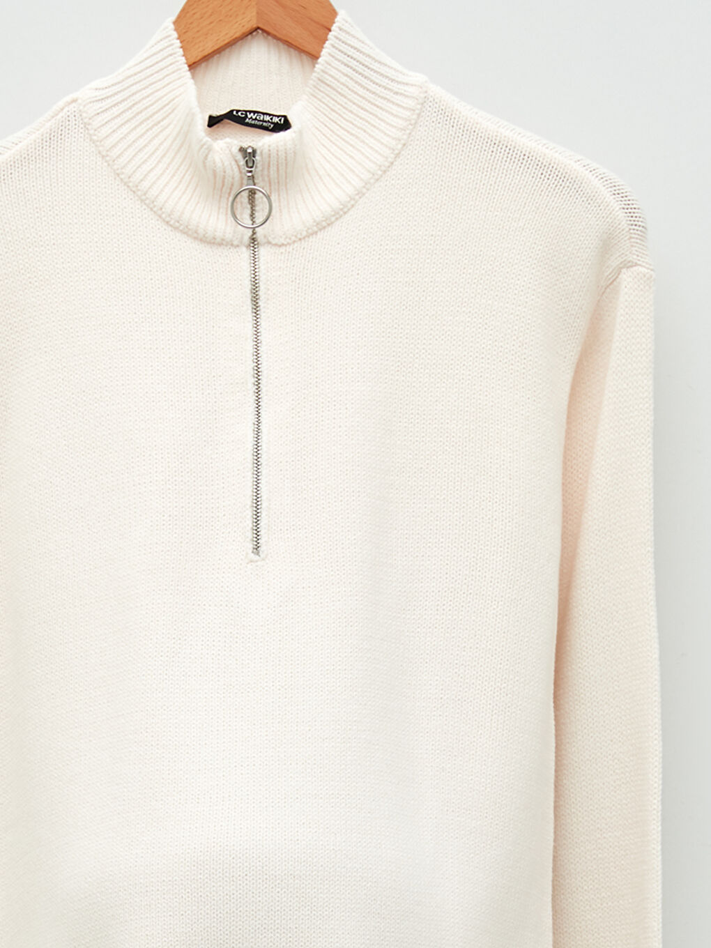LCWAIKIKI Maternity Stand Up Collar Zipper Detailed Long Sleeve Maternity Knitwear Sweater -W1BY66Z8-FQG