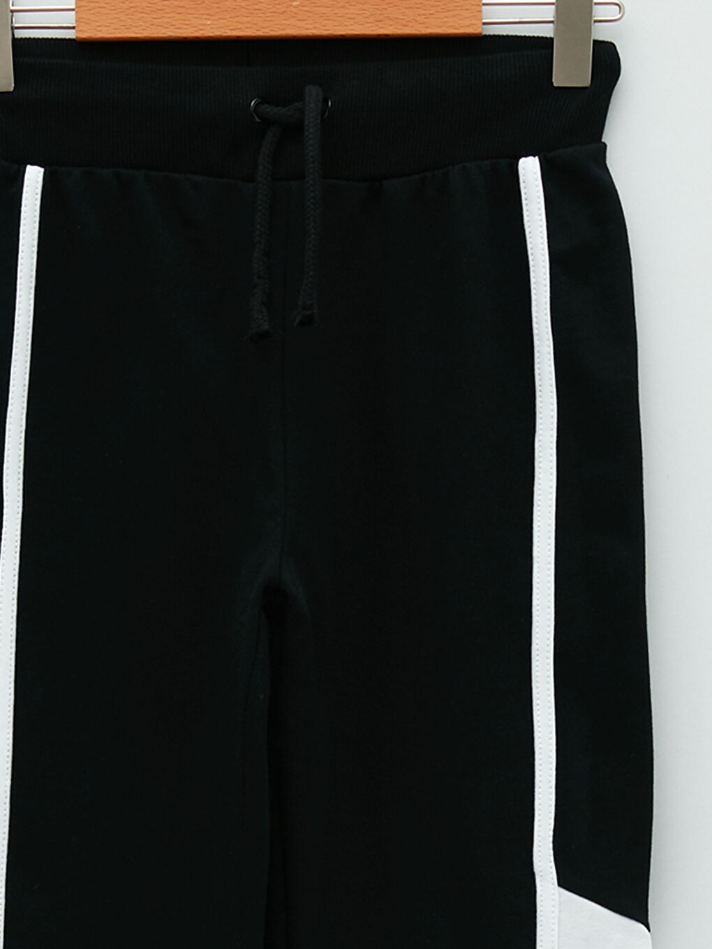 Спортивные джоггеры для девочек с принтом и эластичным поясом-2