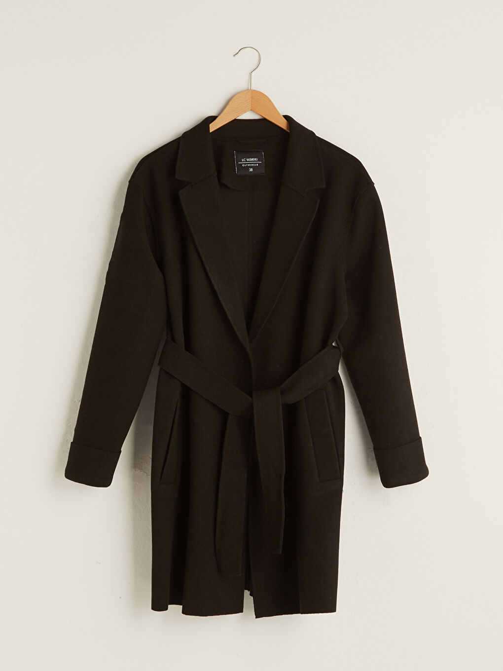 Siyah Ceket Yaka Beli Kemerli Cep Detaylı Uzun Kollu Kalın Kadın Kaşe Kaban-6