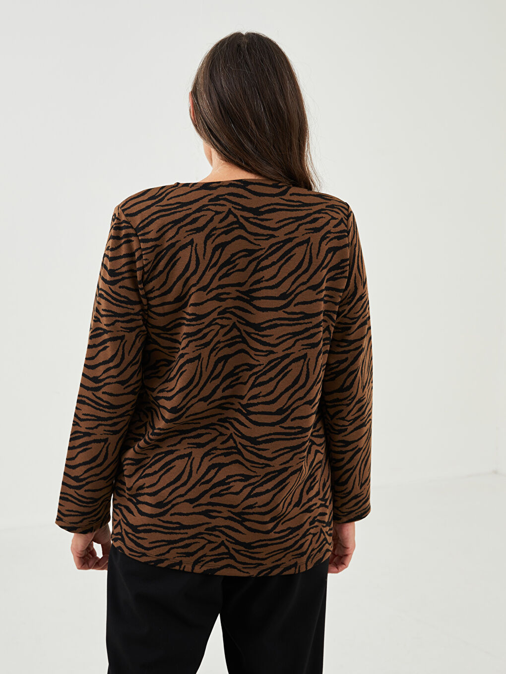 Kahverengi Bisiklet Yaka Desenli Uzun Kollu Kadın Kazak-3