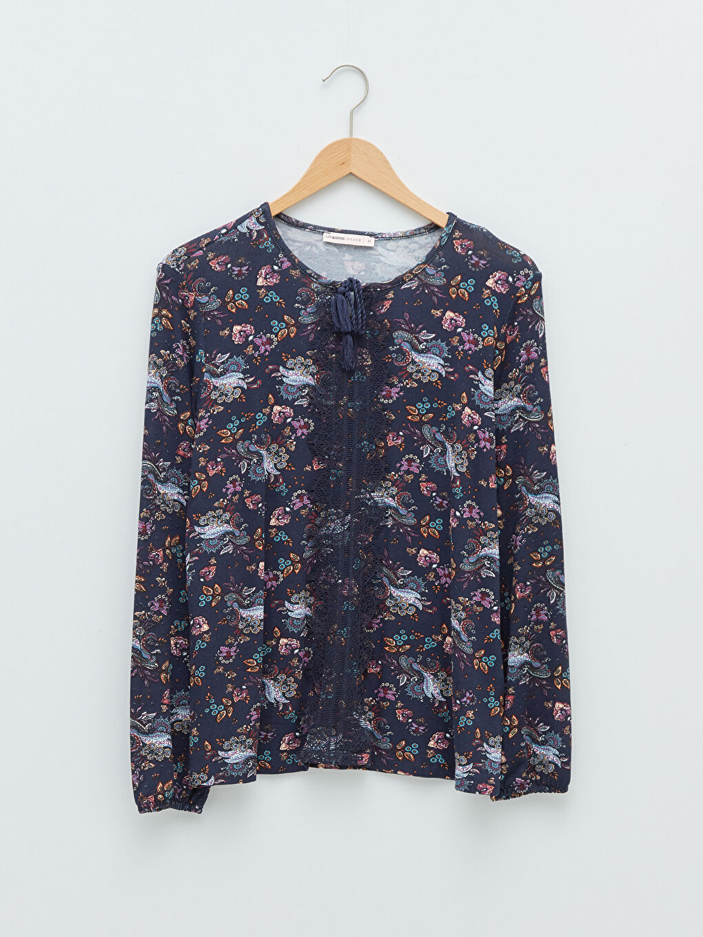 Lacivert Bağlamalı Yaka Desenli Uzun Kollu Kadın Bluz-5