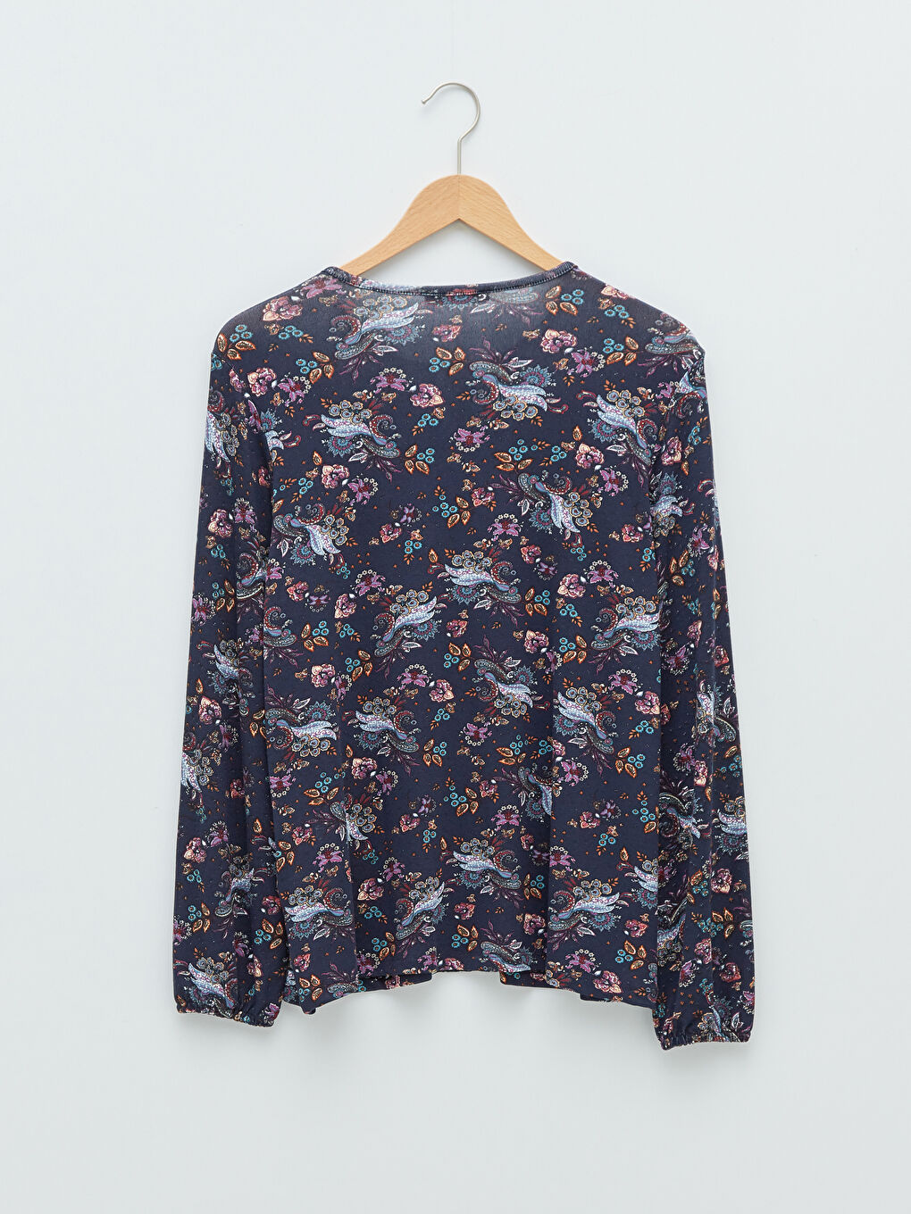 Lacivert Bağlamalı Yaka Desenli Uzun Kollu Kadın Bluz-6