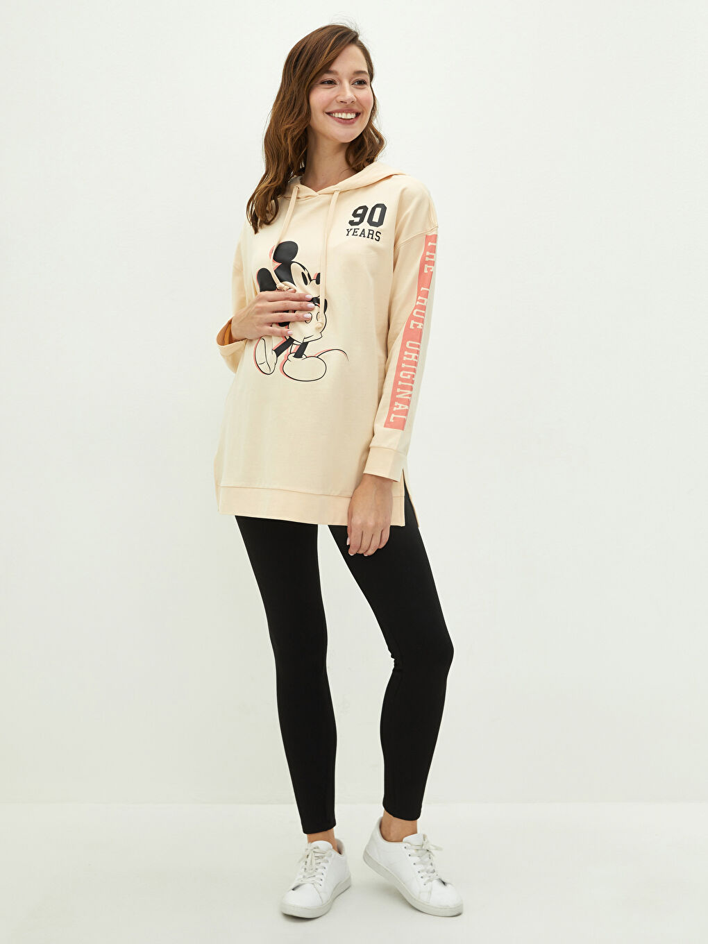 Mickey Mouse Printed Long-Sleeve Maternity Hoodie-5