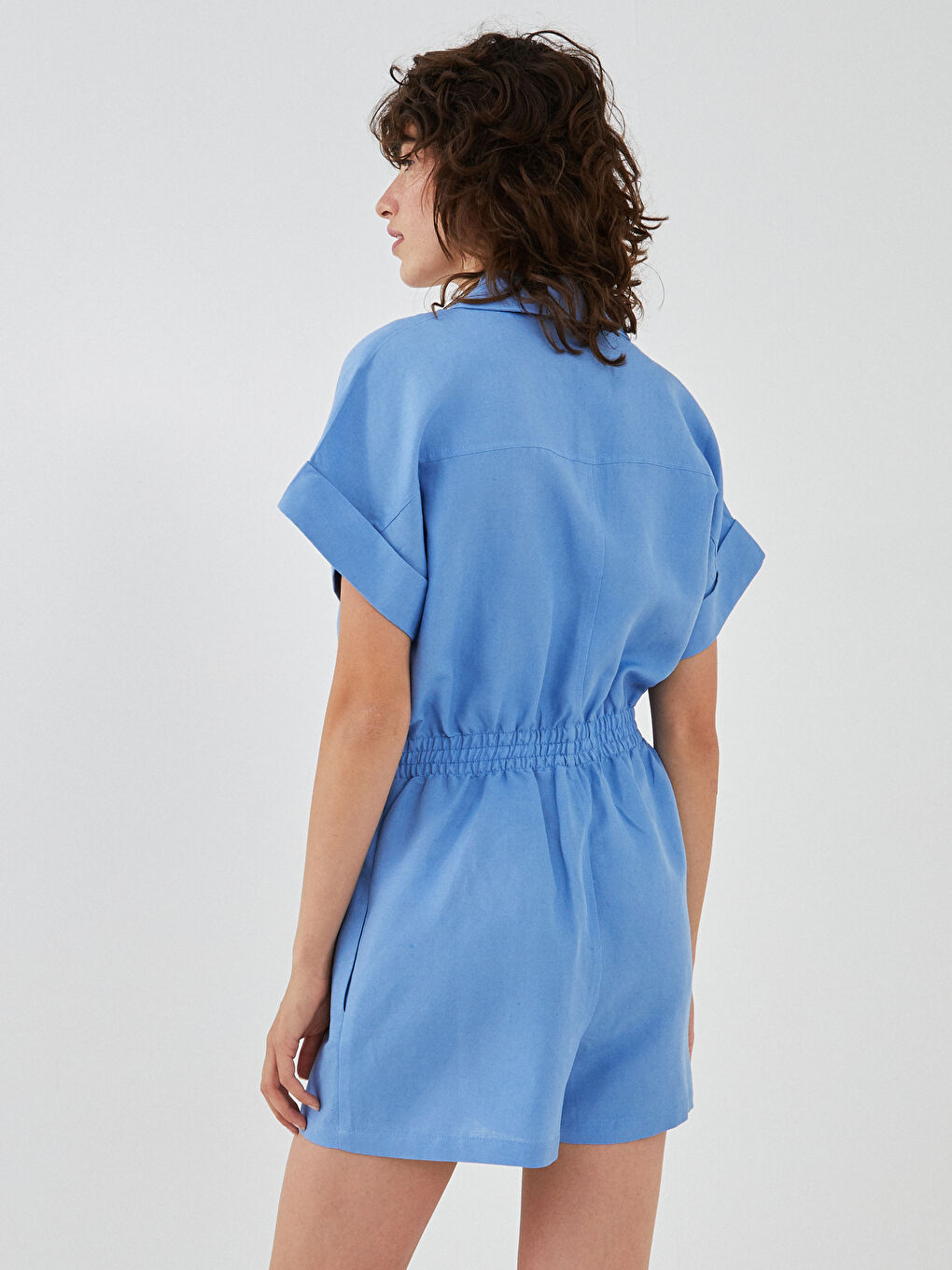 سلوبيت بياقة قميص مستقيمة كم قصير بتفاصيل جيب للسيدات-4