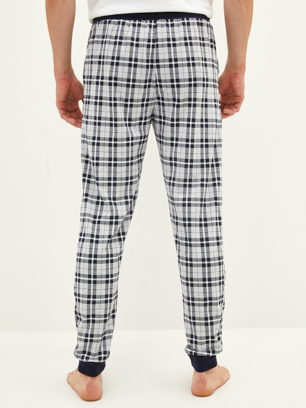 Gri Standart Kalıp Ekose Erkek Pijama Alt-4