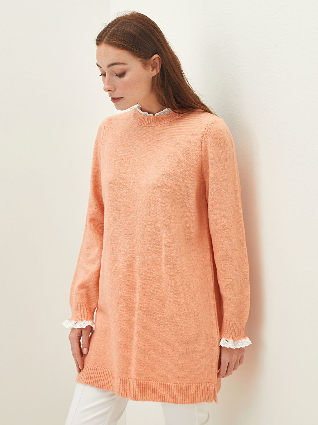 Turuncu Bisiklet Yaka Nakışlı Uzun Kollu Kadın Triko Tunik