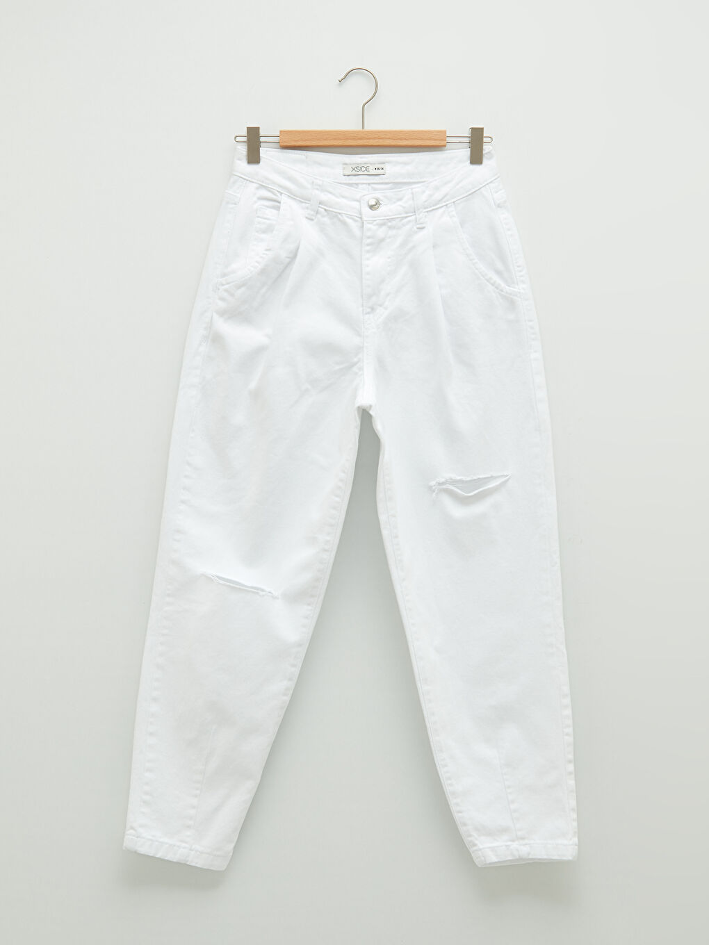 Mom Fit Jeans mit Riss-Details für Damen-10