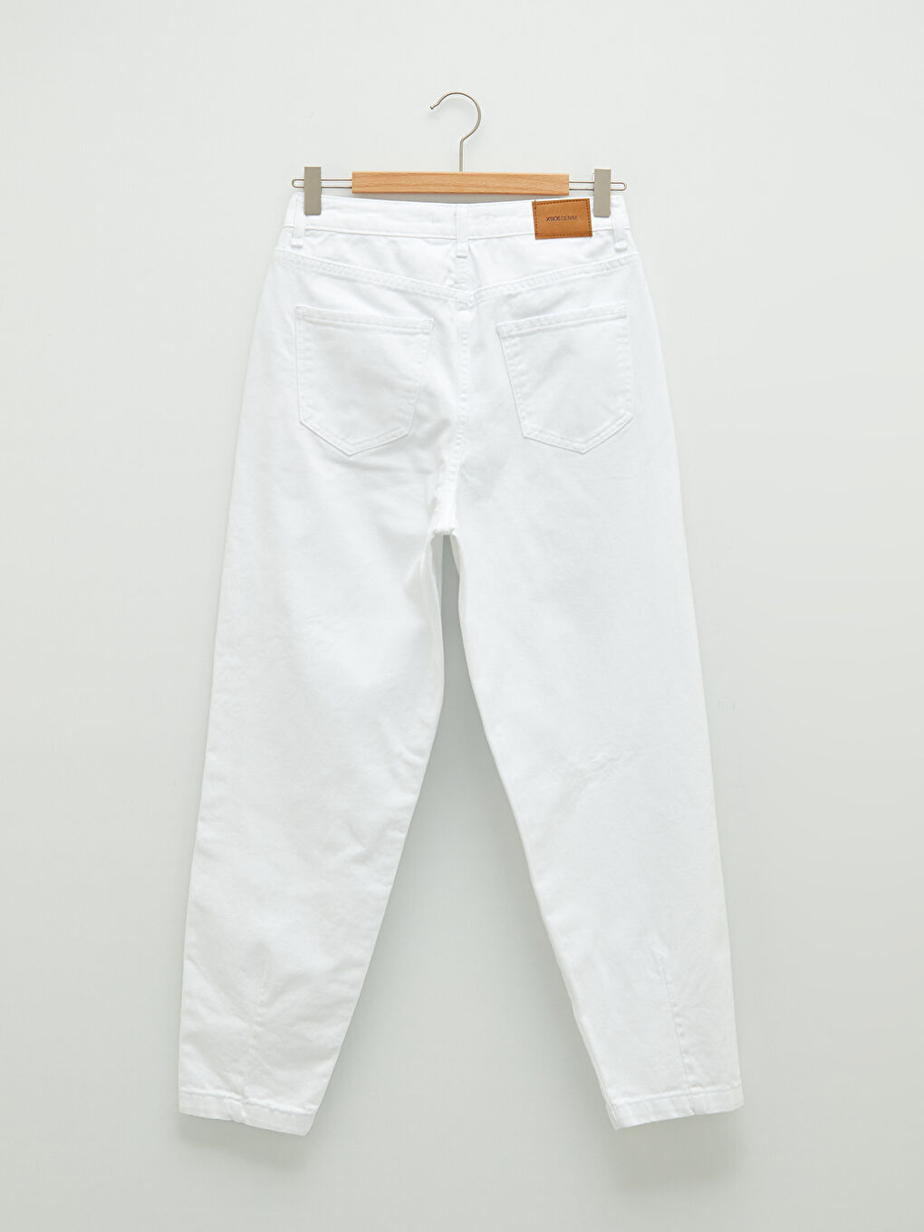 Mom Fit Jeans mit Riss-Details für Damen-11