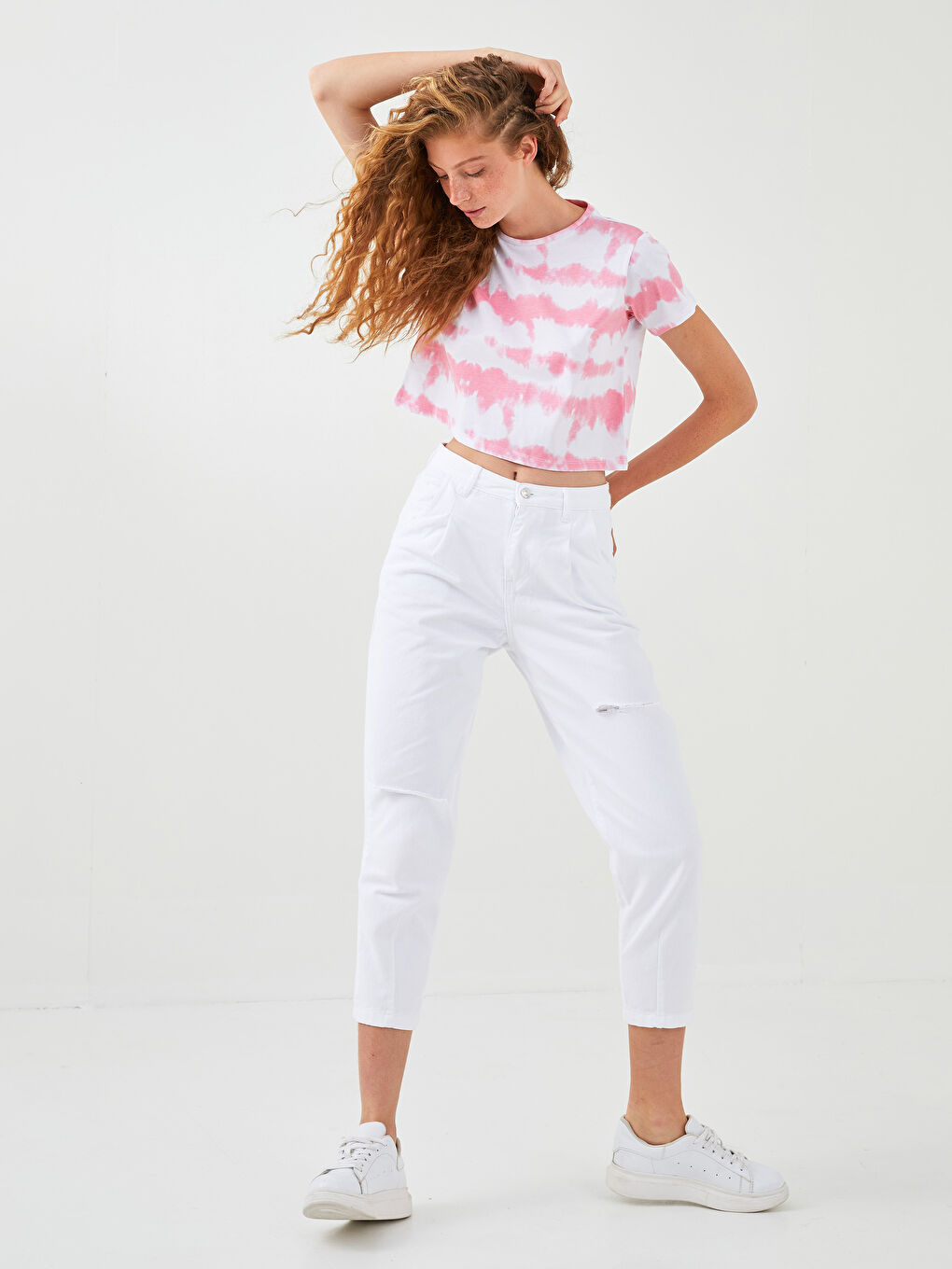 Mom Fit Jeans mit Riss-Details für Damen-7