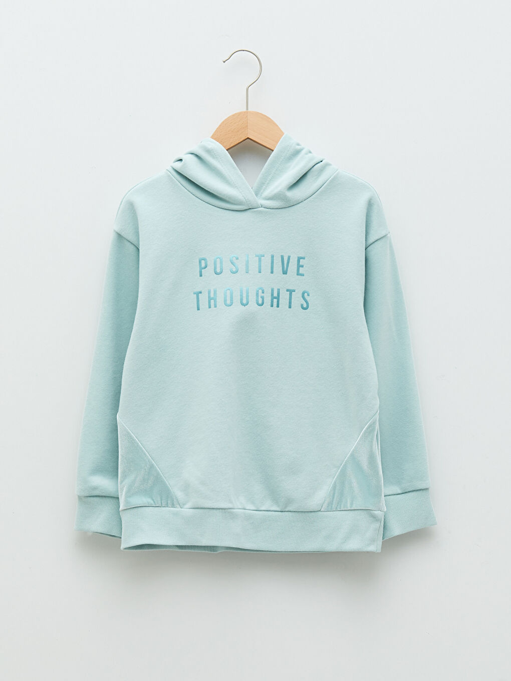 LCW Kids Kapuzensweatshirt mit Textdruck und langen Ärmeln für Mädchen -W1CD40Z4-FFV