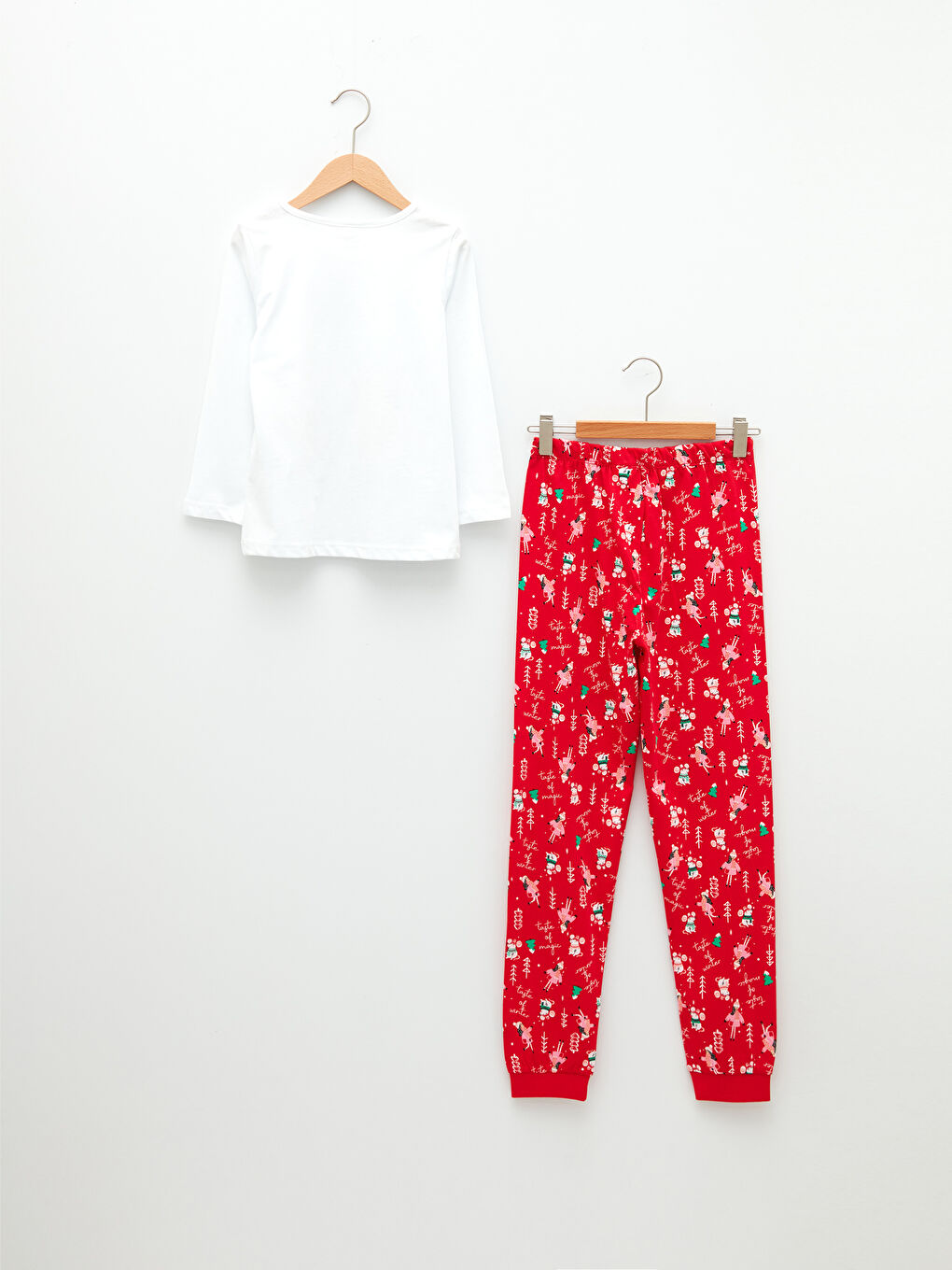 طقم بيجامة للبنات ياقة دائرية كم طويل مطبوع-1