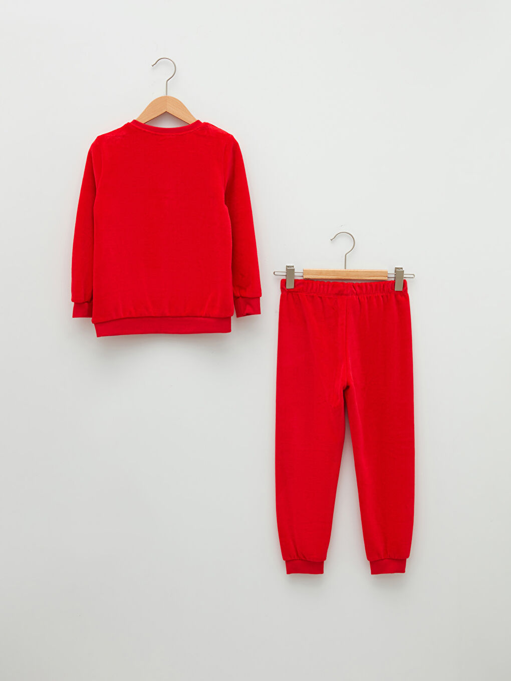 Crew Neck Embroidered Long Sleeve Velvet Girl Pajama Set-1