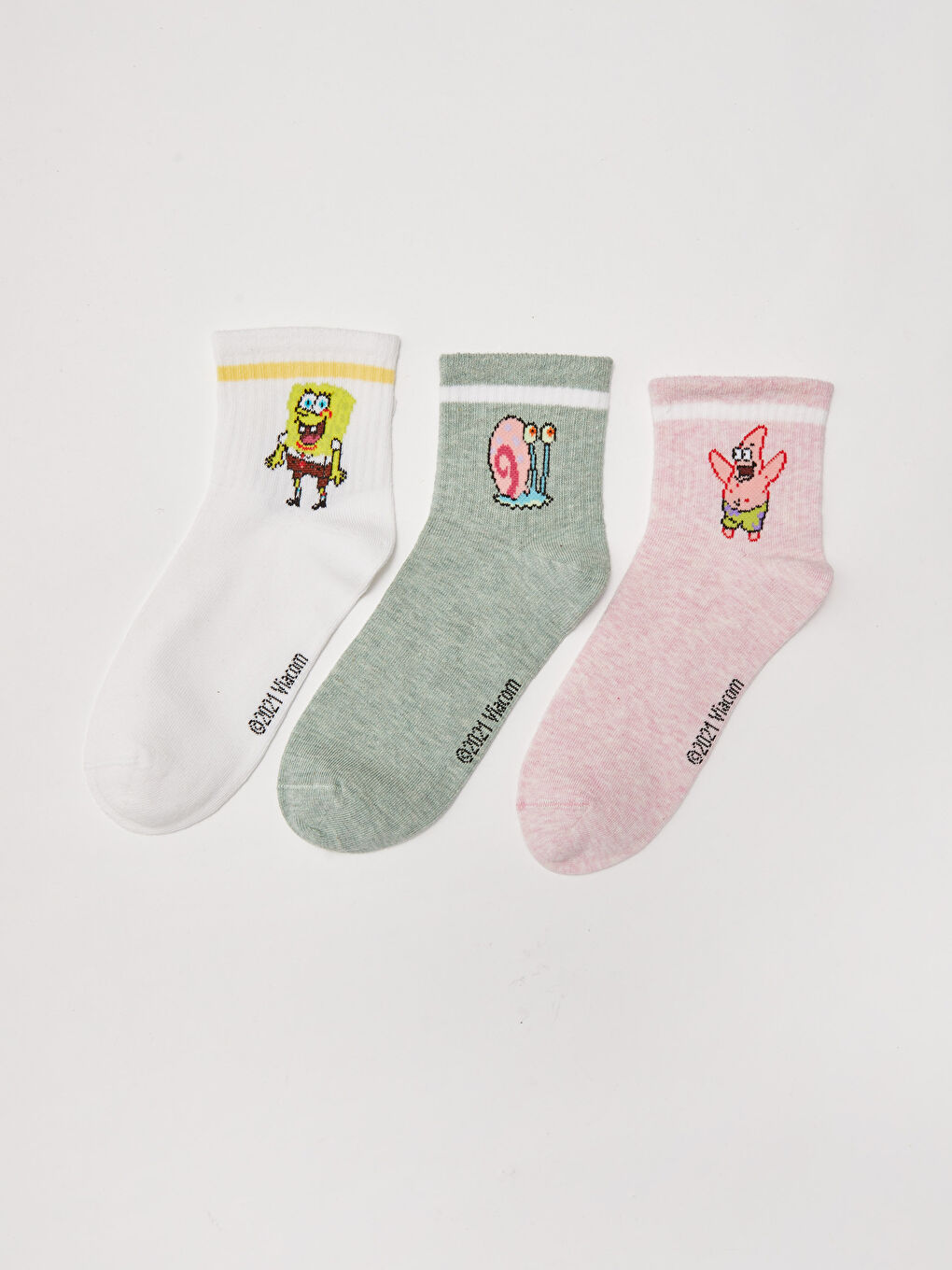 جوارب سبونج بوب مطبوعة للسيدات - عبوة من ٣ قطع-1