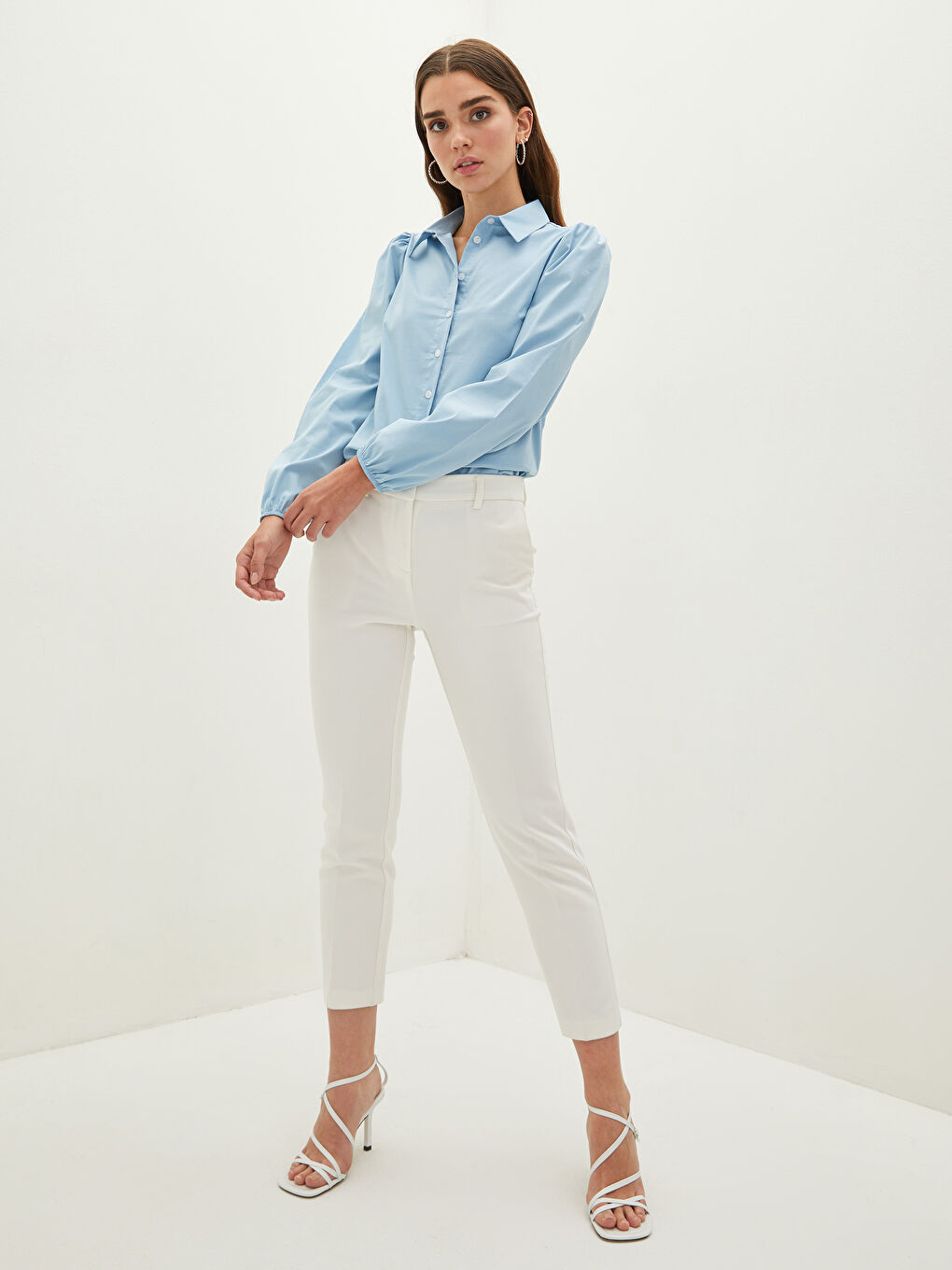 Mavi Önden Düğme Kapamalı Düz Uzun Kollu Kadın Gömlek-3