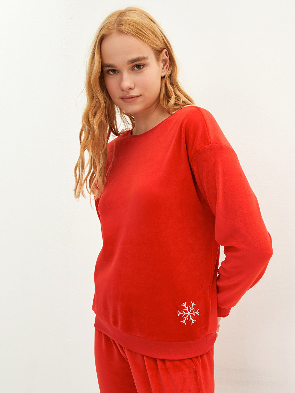 Комплект пижами с кръгло деколте, изчистен дизайн, дълъг ръкав, кадифе, за жени-1