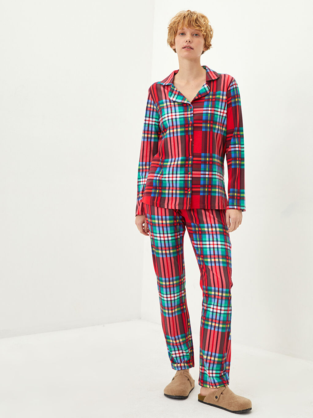 طقم بيجامة نسائي بياقة قميص كاروهات كم طويل قطن-2