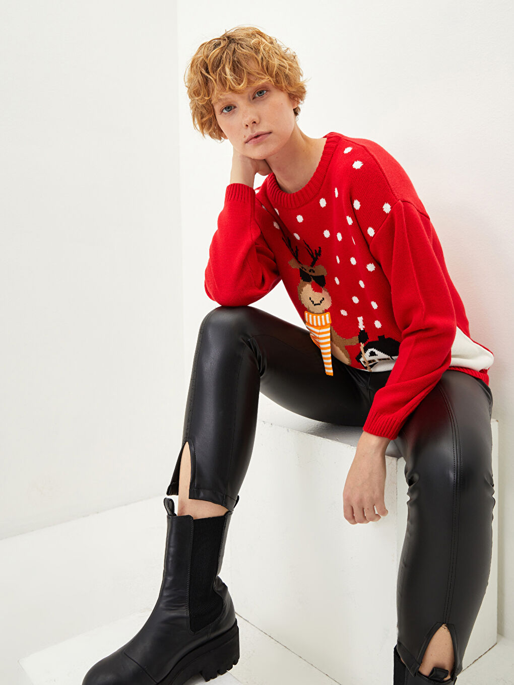 Kırmızı Bisiklet Yaka Yılbaşı Temalı Uzun Kollu Kadın Triko Kazak-3