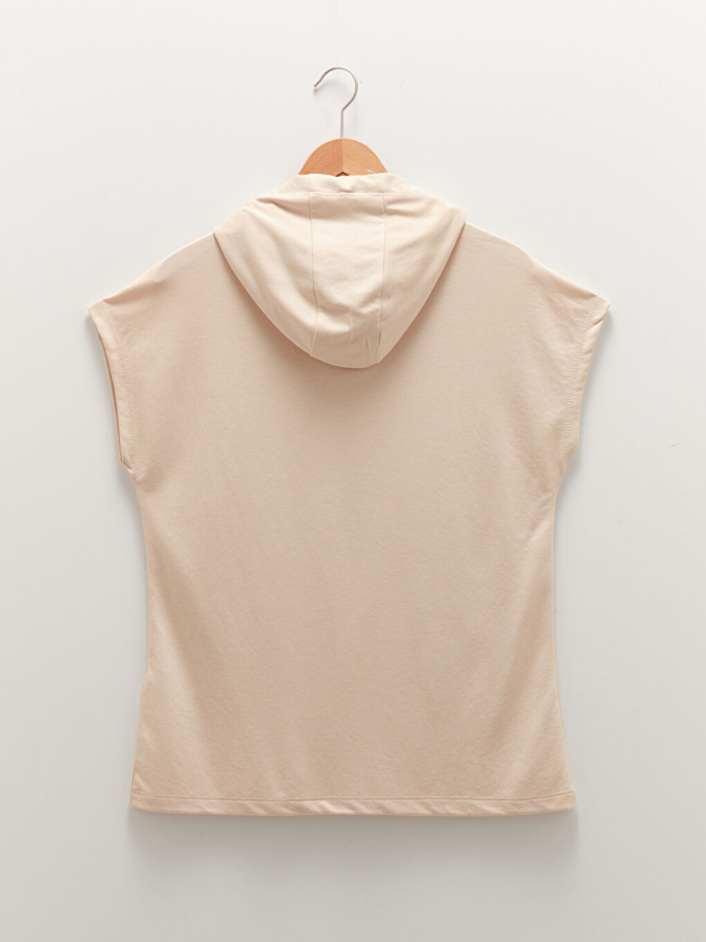 نساء تي شيرت رياضي بدون كم مطبوع بقبّ-6