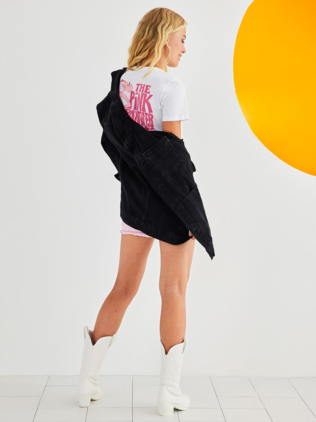 Siyah Gömlek Yaka Düz Cep Detaylı Uzun Kollu Kadın Jean Ceket-2