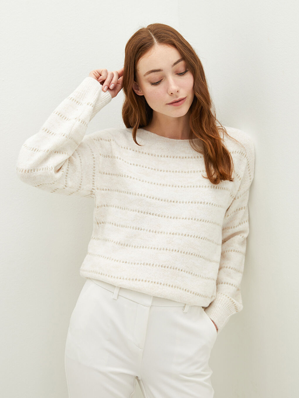 Свитер из трикотажа с круглым вырезом, узором и длинным рукавом для женщин