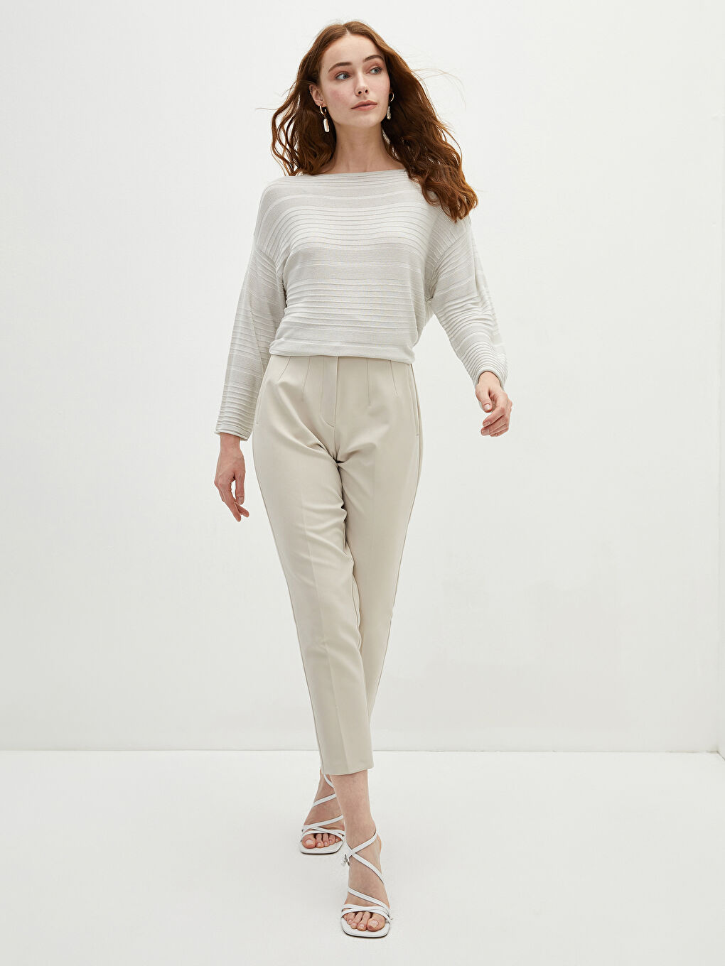 Crew Neck Self-Patterned Women's Knitwear Sweater-3
