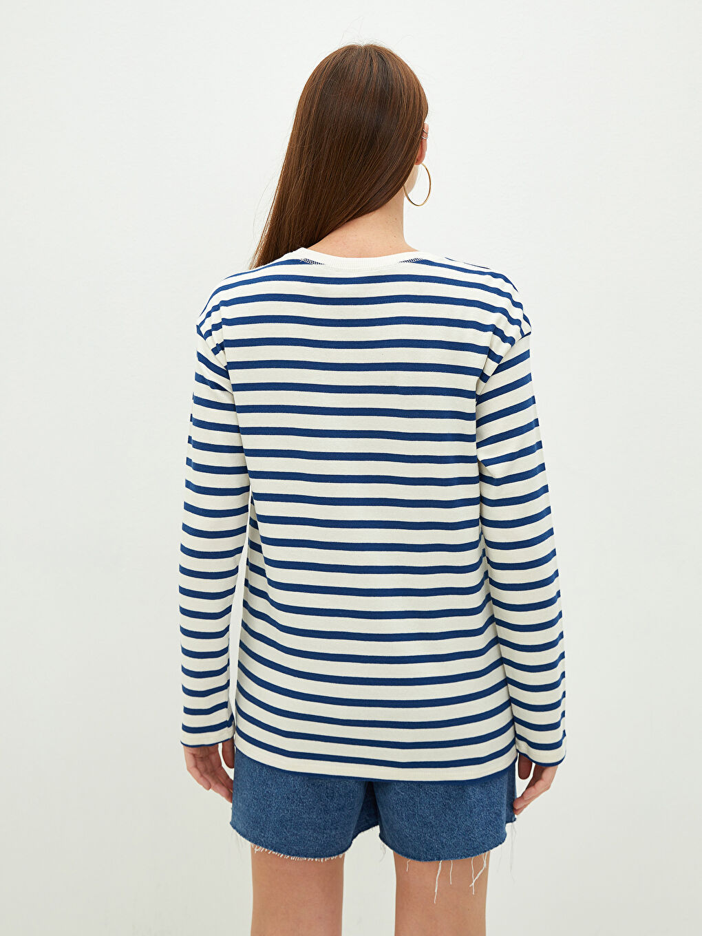 LCWAIKIKI Basic Crew Neck Long Sleeve Striped Cotton Women's T-Shirt -W1CH09Z8-LEL