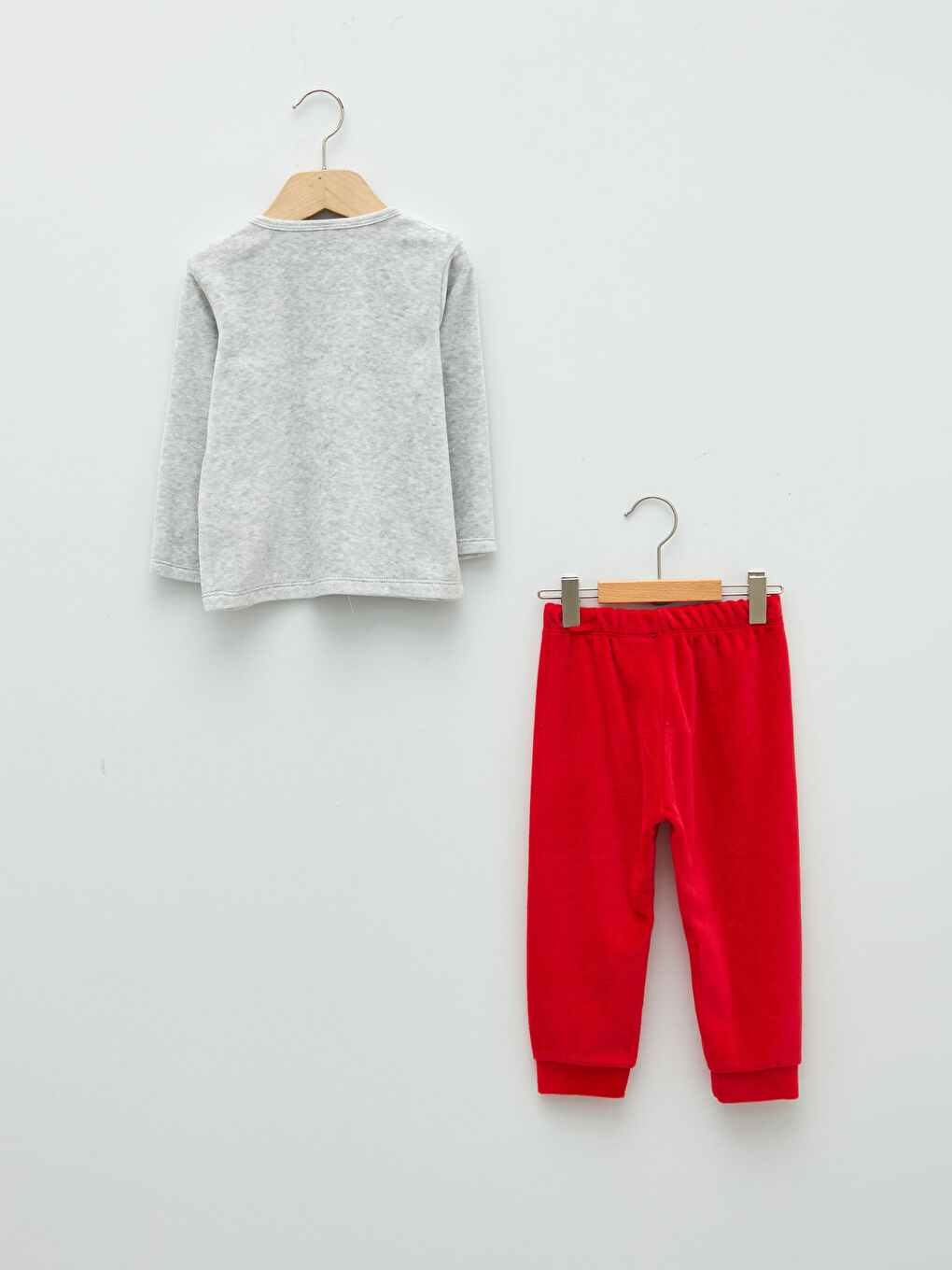 Bisiklet Yaka Uzun Kollu Yılbaşı Temalı Kadife Erkek Bebek Pijama Takımı-1