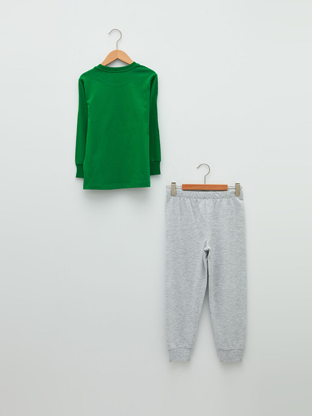 Crew Neck New Year Themed Long Sleeve Boys Pajamas Set-1