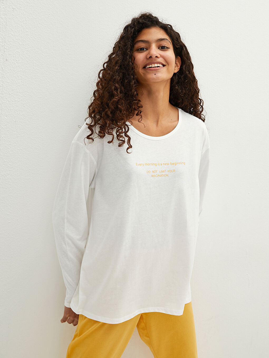 Sarı Bisiklet Yaka Baskılı Uzun Kollu Pamuklu Kadın Pijama Takımı