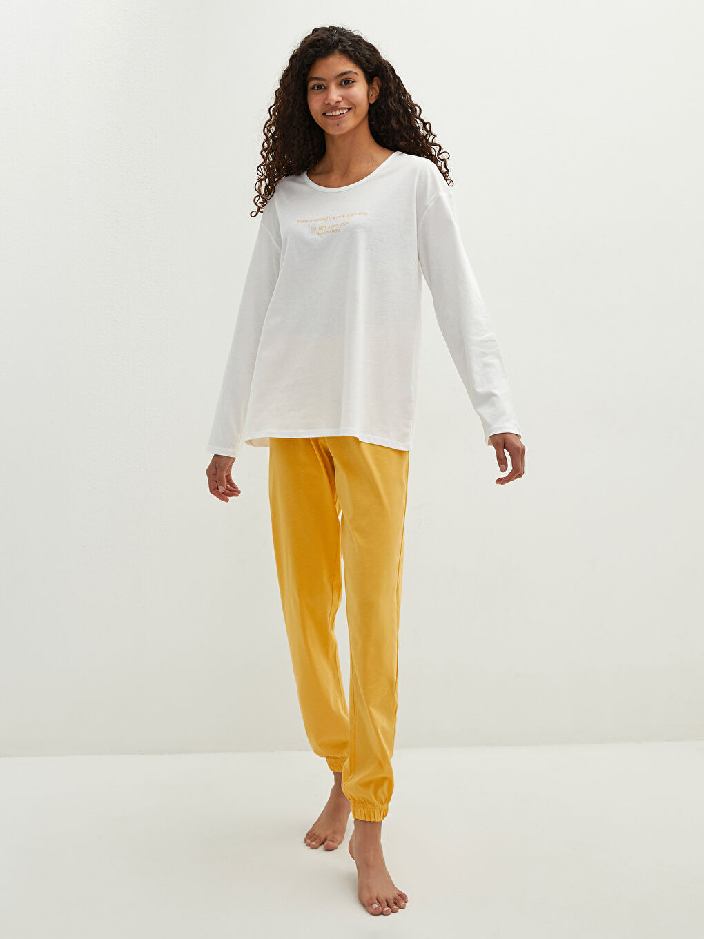Sarı Bisiklet Yaka Baskılı Uzun Kollu Pamuklu Kadın Pijama Takımı-2