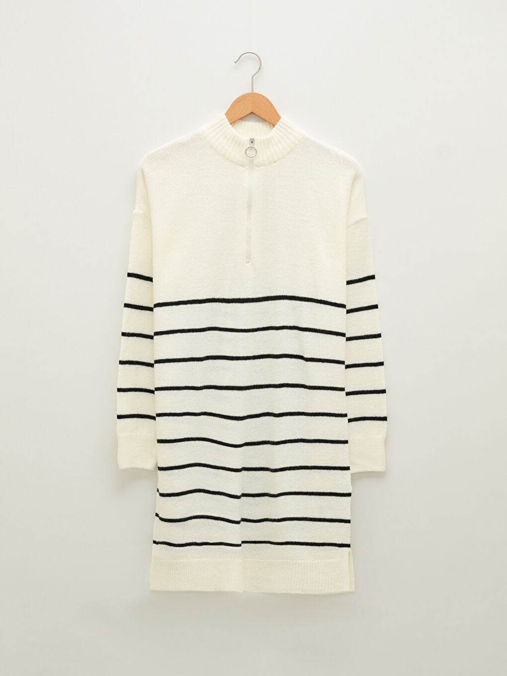 Bej Yarım Balıkçı Yaka Çizgili Uzun Kollu Oversize Kadın Triko Tunik-5