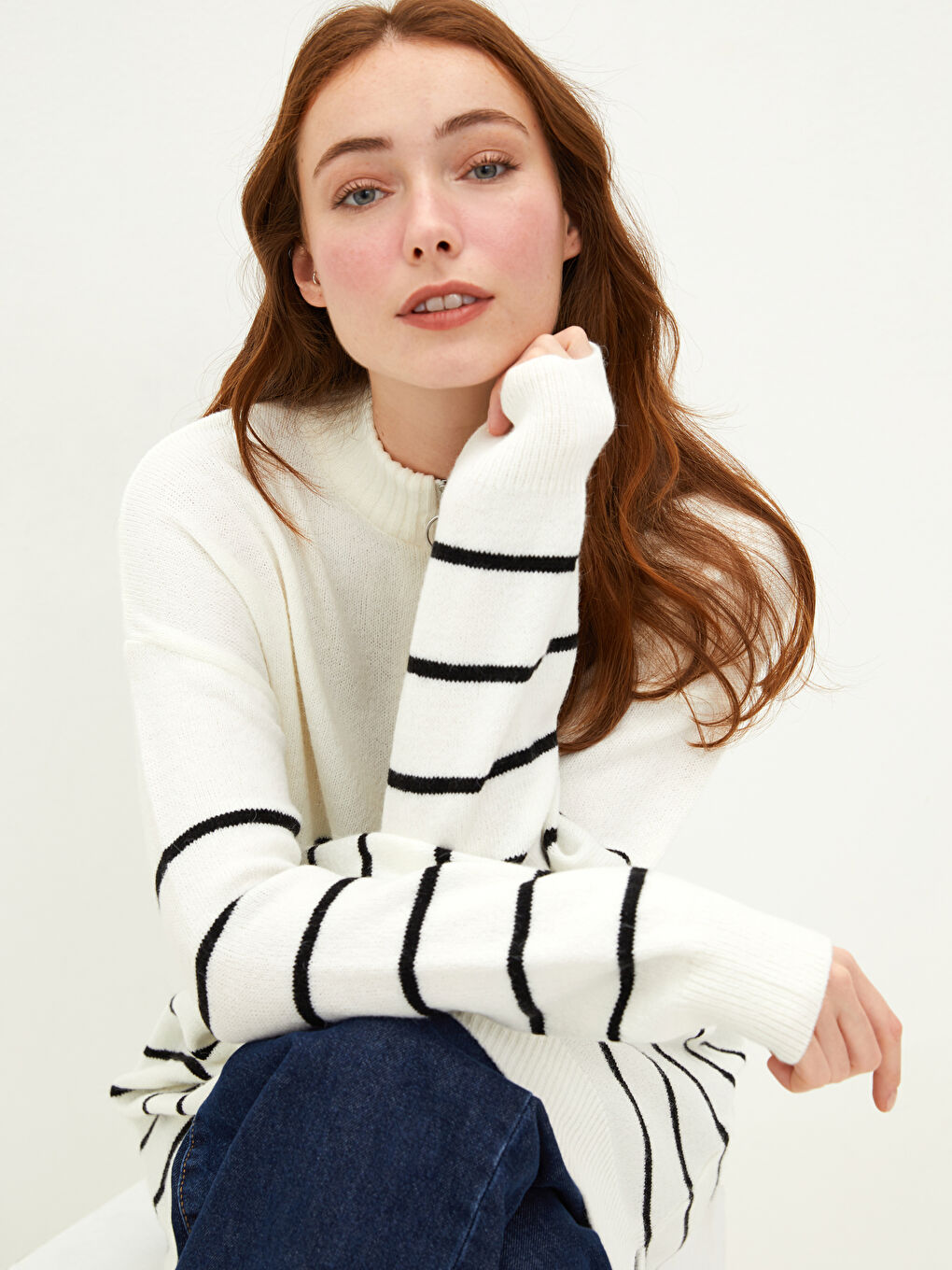 Bej Yarım Balıkçı Yaka Çizgili Uzun Kollu Oversize Kadın Triko Tunik-4