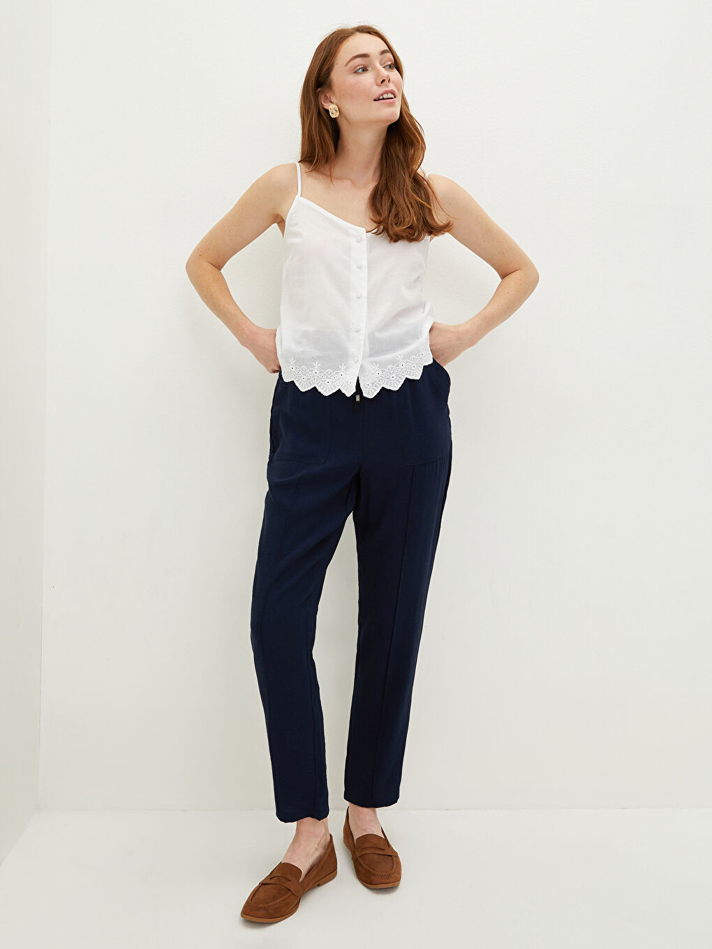 Lacivert Beli Lastikli Düz Cep Detaylı Kadın Pantolon-2