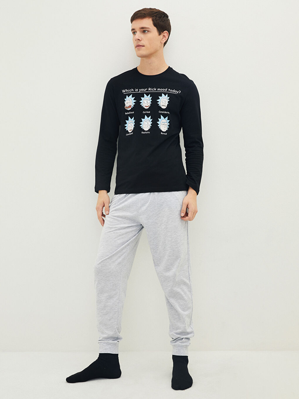 Standard Pattern Rick and Morty Printed Men's Pajamas Set-2