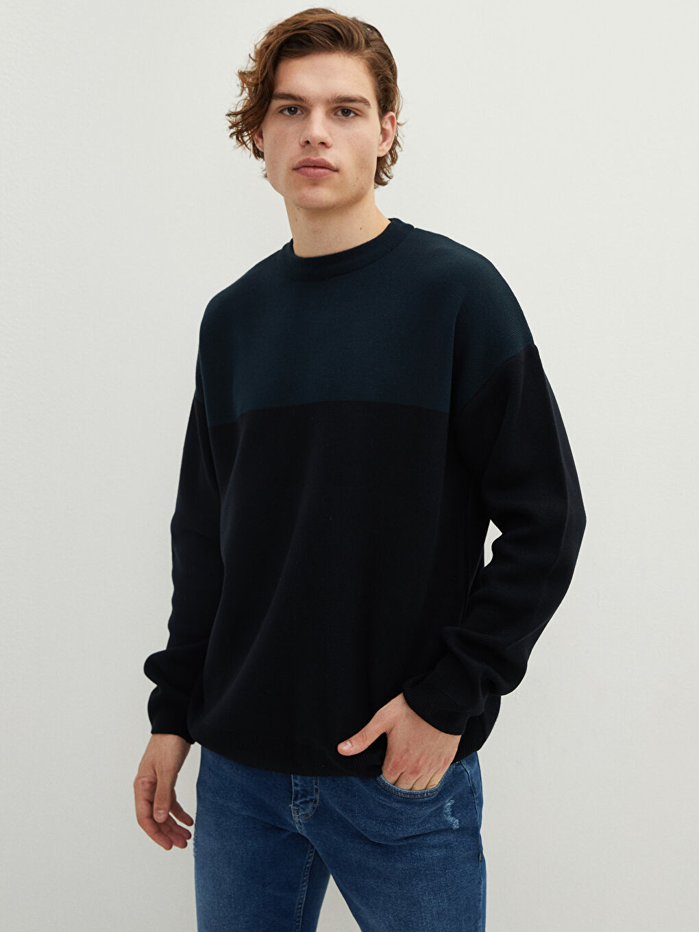 Pull-over en Tricot à Col Rond et Manches Longues Bloc de Couleurs pour Hommes-1