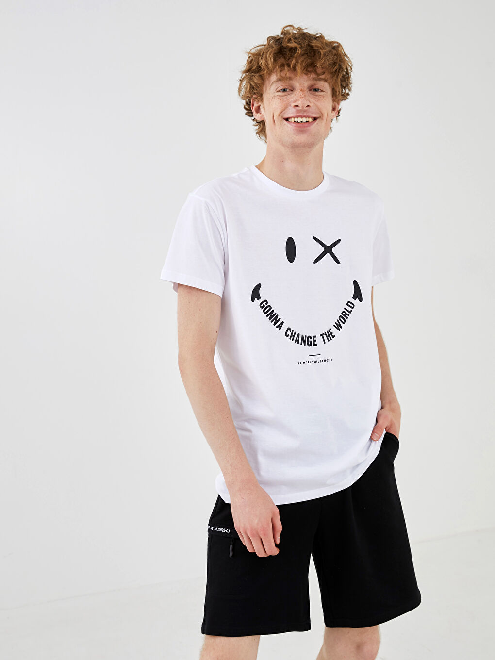 Crew Neck Short Sleeve SmileyWorld Printed Men's T-Shirt-3