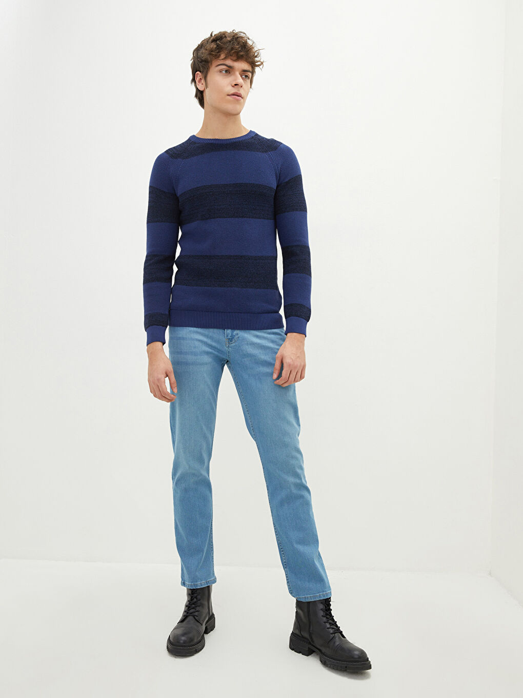 Crew Neck Long Sleeve Striped Men's Knitwear Sweater-1