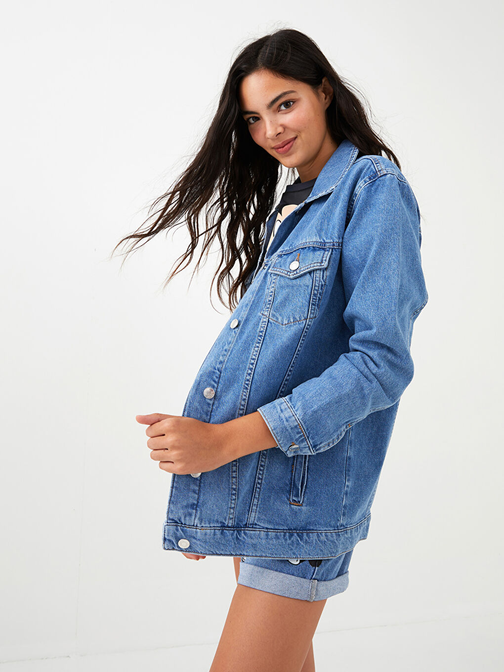 Geacă din denim pentru Femei cu Guler de cămașă, Imprimată Mickey Mouse, Mânecă lungă, Detalii cu Buzunar-2