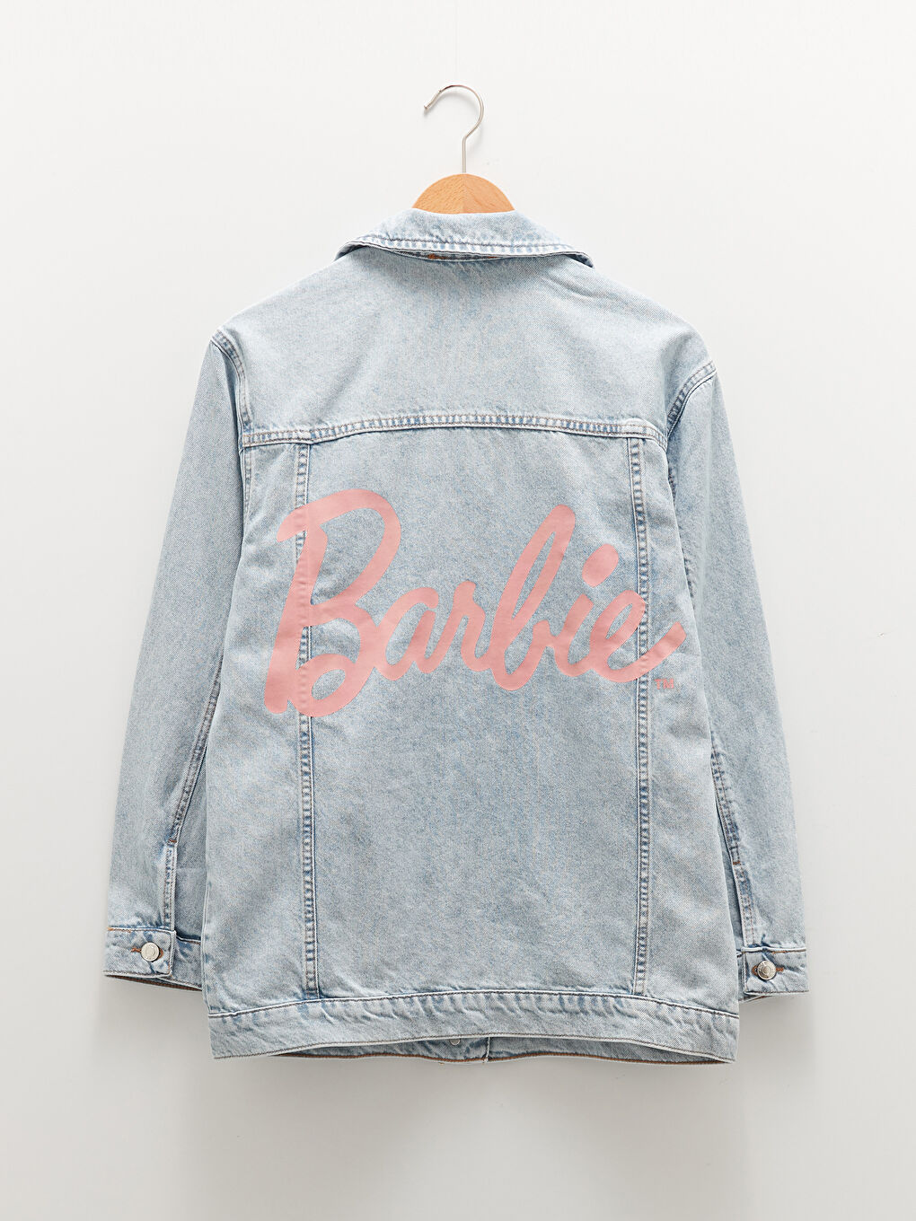 Mavi Gömlek Yaka Barbie Baskılı Uzun Kollu Cep Detaylı Kadın Jean Ceket