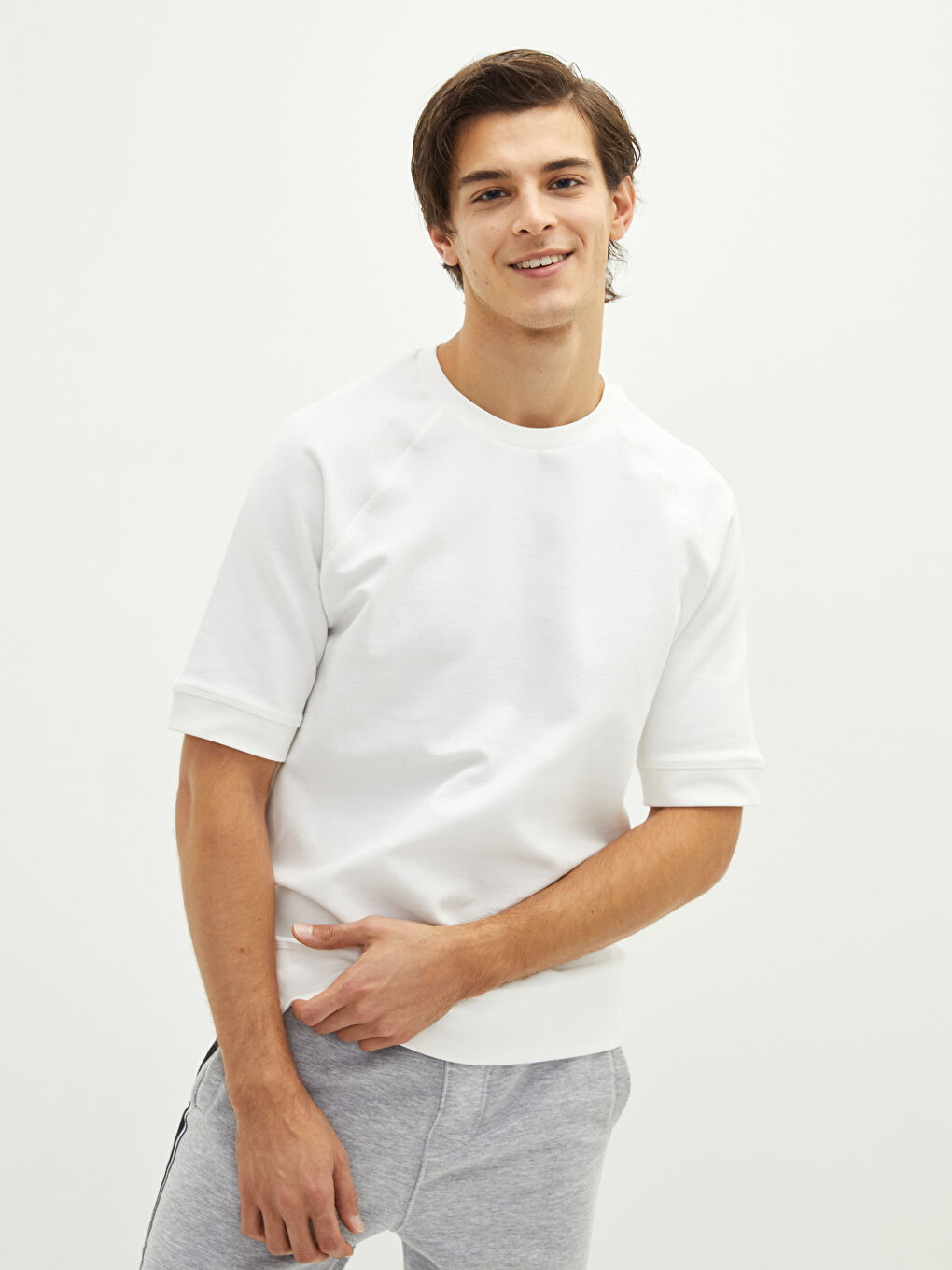 Crew Neck Short Sleeve Men's Sweatshirt-3