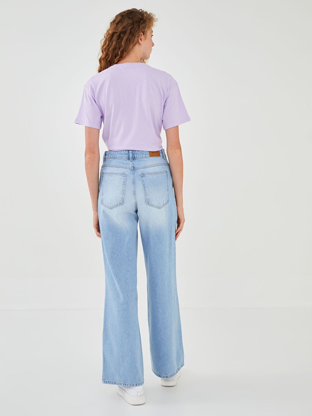 Mavi Rahat Kalıp Cepli Yırtık Detaylı Kadın Jean Pantolon-6