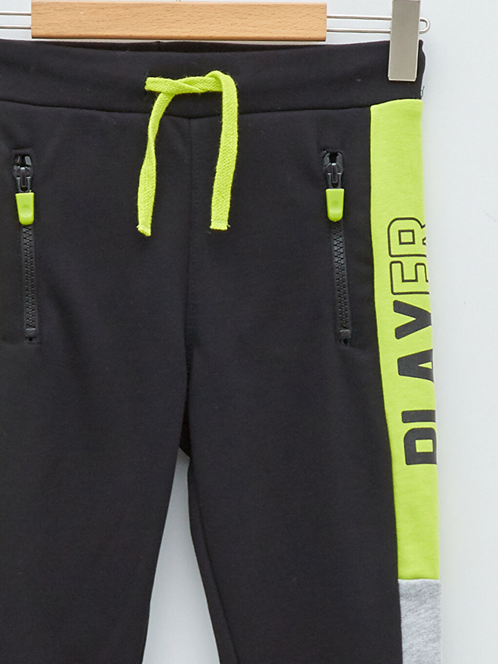 Siyah Beli Lastikli Baskılı Erkek Çocuk Jogger Eşofman Altı-2