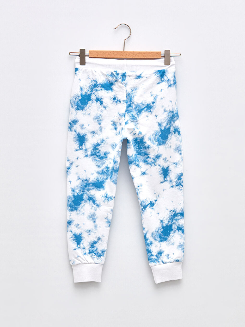 LCW Kids Jogginghose für Jungen mit Batikmuster und elastischem Bund -W1CO33Z4-LQQ