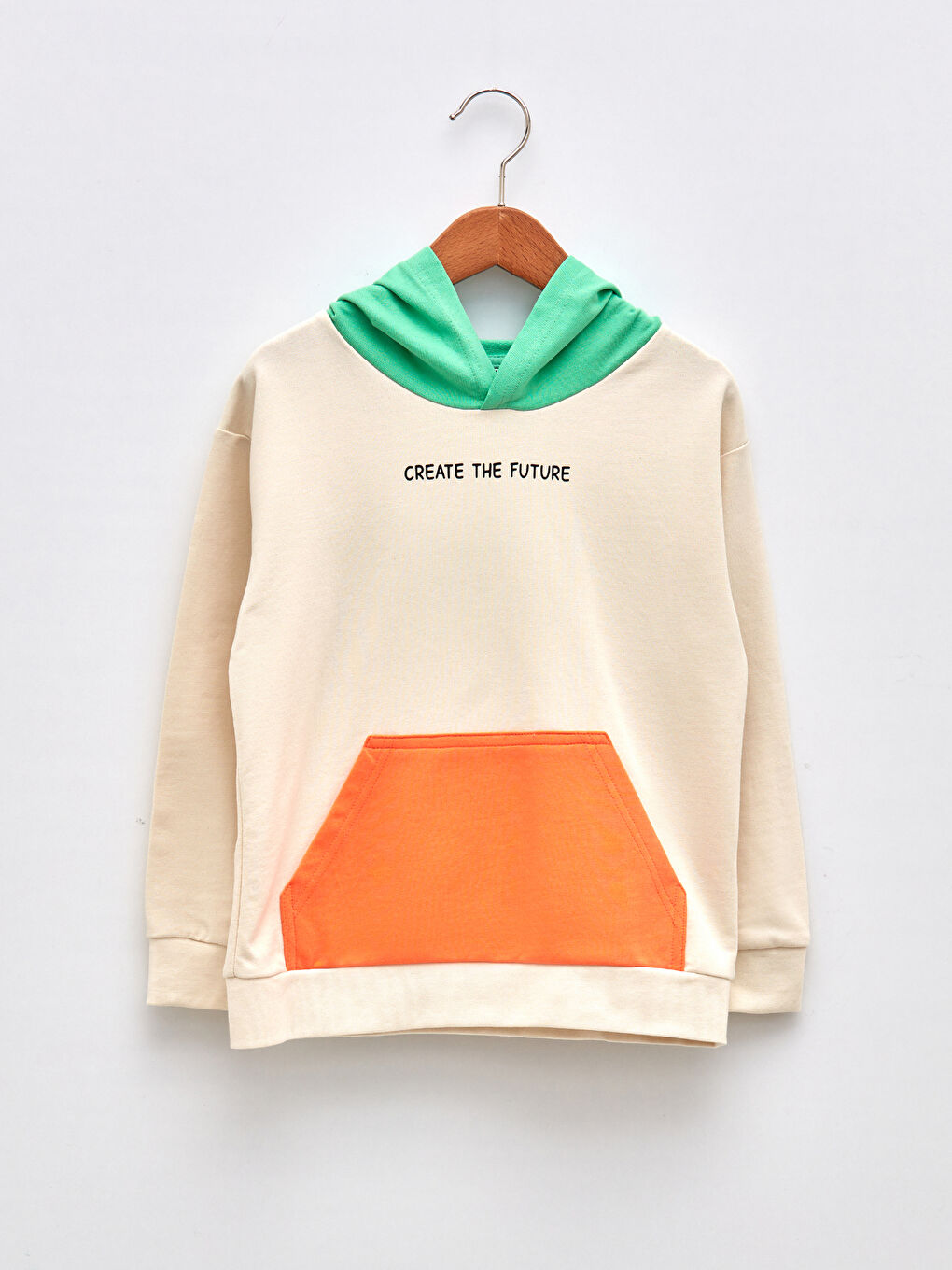 LCW Kids Bedrucktes Sweatshirt mit Kapuze und langen Ärmeln für Jungen -W1CQ58Z4-FEJ
