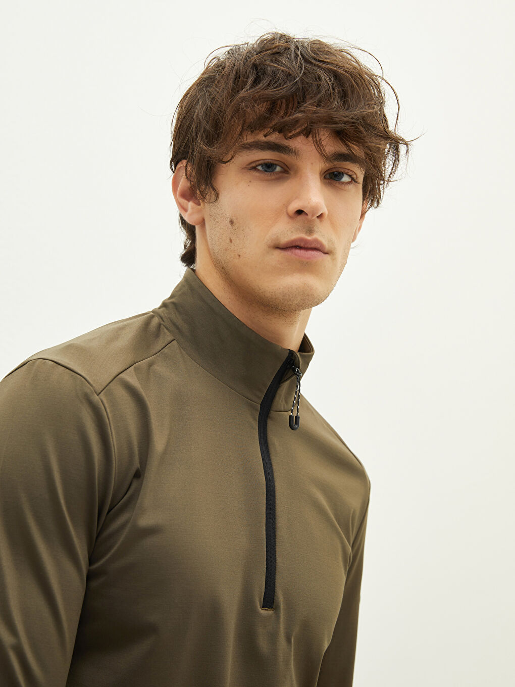 Haki Fermuarlı Dik Yaka Uzun Kollu Erkek Sweatshirt-4